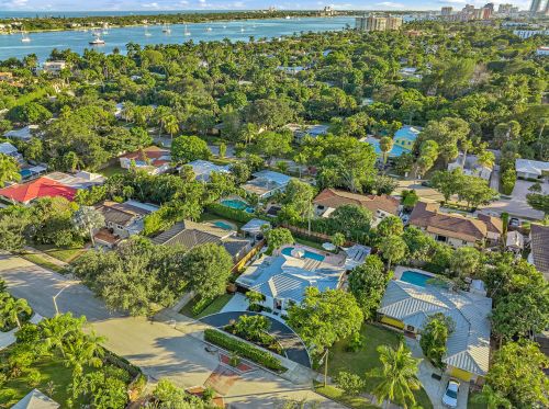 300 35th St, West Palm Beach, FL 33404-2236