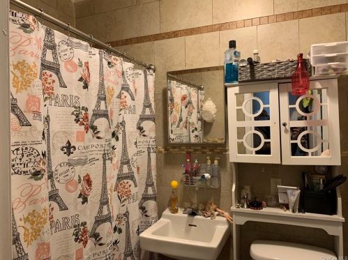 730 218th St, Bronx NY  10467-5881 exterior