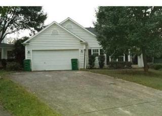 8409 Redstone View Dr, Charlotte NC  28269-7176 exterior