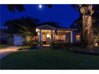 941 Hyer Ave, Orlando, FL 32803-3201