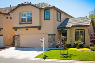 1571 Bushy Tail St, Roseville, CA 95747-4660