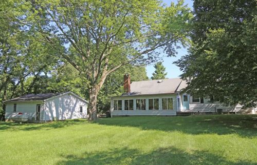 11195 Pineview Ln, Mount Vernon OH  43050-9249 exterior