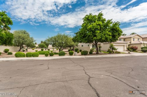 4732 Toledo St, Chandler, AZ 85226-2957