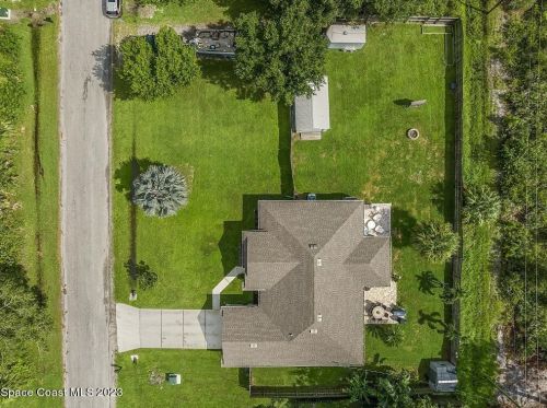 9356 107th Ave, Vero Beach, FL 32967-3137