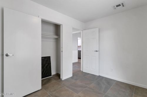 1610 38th Ave, Phoenix AZ  85009-2240 exterior