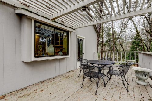 19007 Chickadee Ct, Lake Wildwood CA  95946-9644 exterior