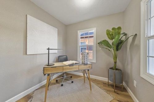 9235 B St, Oakland CA 94603-2416 exterior