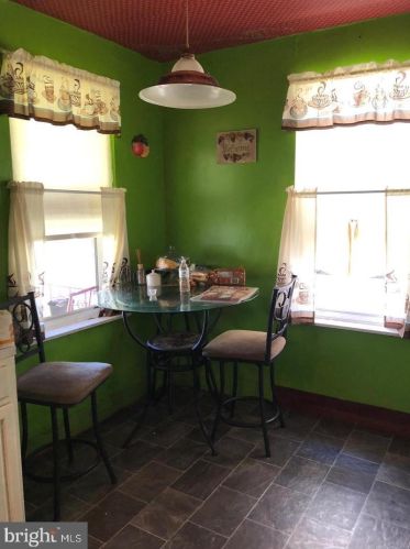 745 George St, Norristown, PA 19401-3730
