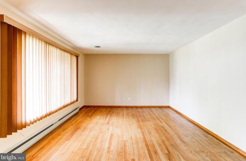 3 Annette Dr, West Enola PA  17025-1802 exterior