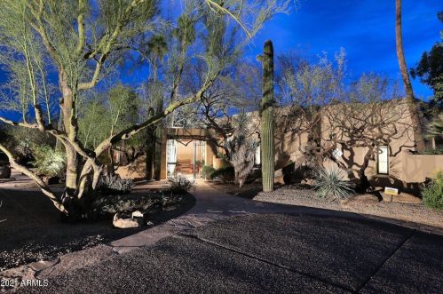 6637 Fez Way, Scottsdale, AZ 85253-6942