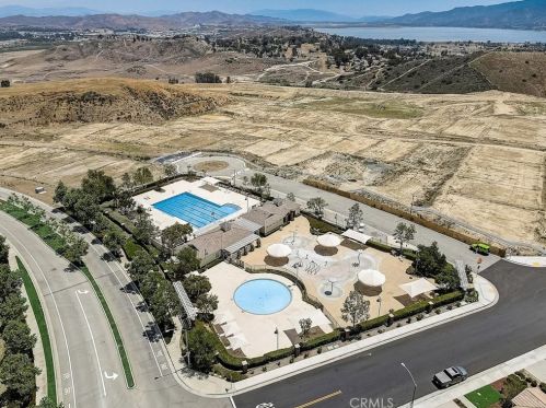 4167 Ladrillo St, Lake Elsinore CA  92530-2016 exterior