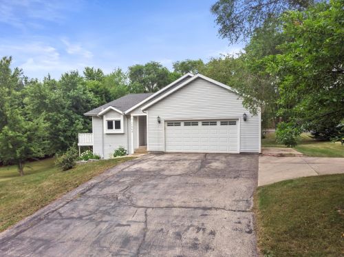1964 Townline Rd, East Troy, WI 53120-1137