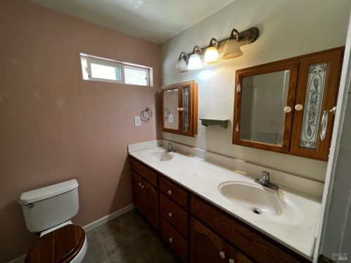 100 Montezuma Hl Rd, Rio Vista CA  exterior