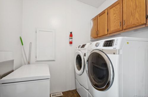 9057 Madeleine St, Denver CO  80260-5187 exterior