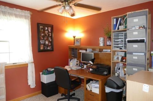 3104 Sugarberry Ln, New Castle PA  16105-1382 exterior