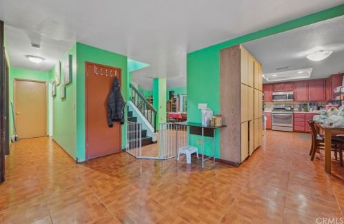 23232 Sky Dr, El Toro CA  92630-5332 exterior