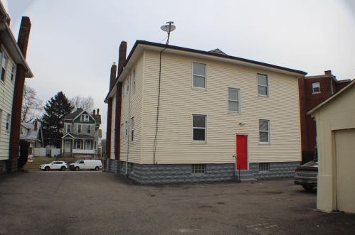 2759 Harris Ave, Cincinnati, OH 45212-3445