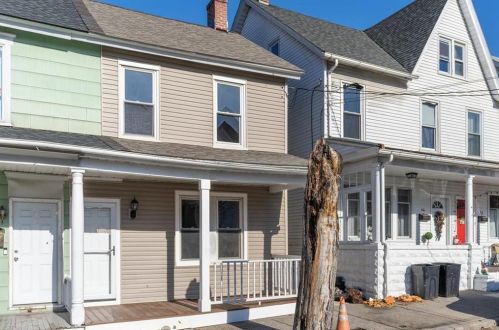 46 Dowell St, Slatington PA  18080-1409 exterior