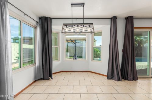 3917 Misty Willow Ln, Glendale AZ  85310-4031 exterior