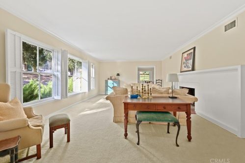 2222 Mendocino Ln, Altadena CA  91001-2816 exterior