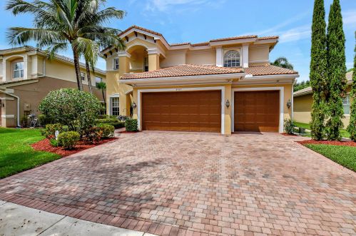 8909 Starhaven Cv, Boynton Beach, FL 33473-7841