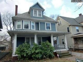 2192 Grandview Ave, Cleveland OH  44106-3133 exterior