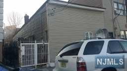100 Beech St, Paterson, NJ 07501-3040