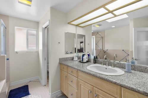 24409 Neece Ave, Torrance CA  90505-6523 exterior