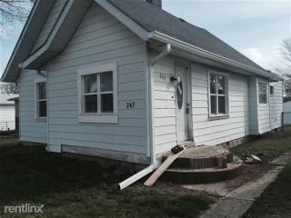 247 9th Ave, Beech Grove IN  46107-1216 exterior