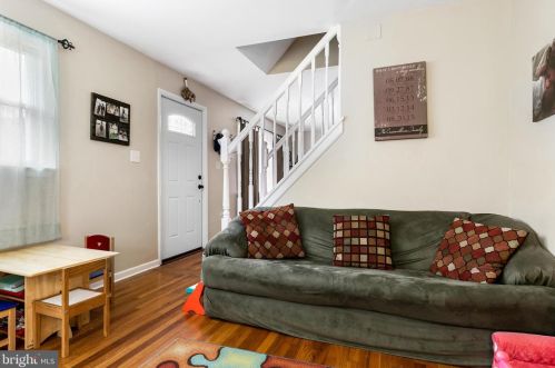 136 Franklin St, Auburn NJ  08085-1236 exterior