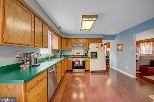 35 Madison Ave, Berlin Boro NJ  08009-9459 exterior