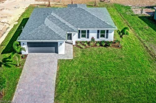 201 23rd Ter, Cape Coral FL  33909-4280 exterior