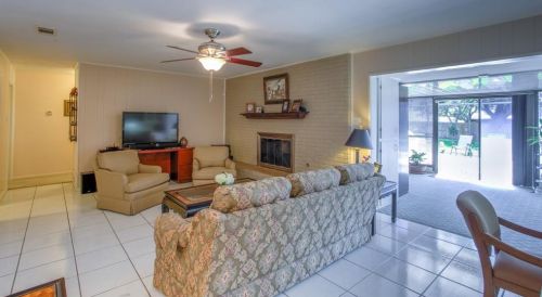 4500 Westlake Dr, Fort Worth TX  76109-4936 exterior