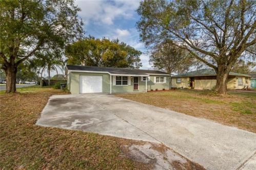 1536 Dolphin Dr, Lakeland, FL 33801-7017