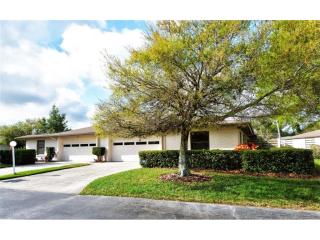 4532 Lake Vista Dr, Sarasota, FL 34233-5022
