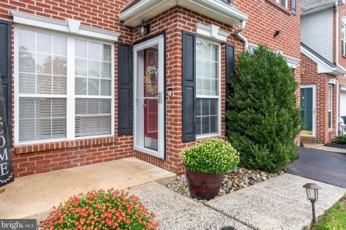14 Saddle Ct, Collegeville, PA 19473-1885