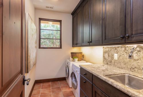 228 Marvin Ave, Los Altos CA  94022-3712 exterior