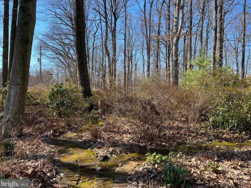 572 Rock Run Rd, Pottstown PA  19465-8817 exterior