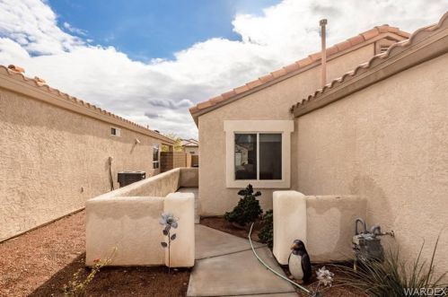 2446 Highland Trl, Bullhead City AZ  86442-4475 exterior