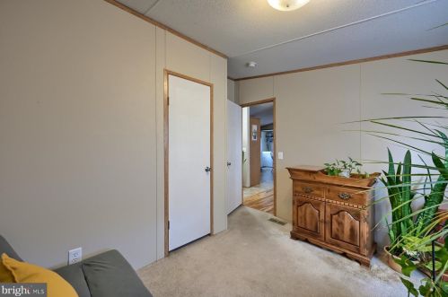 251 Buttercup Dr, Smithville PA  17560-9612 exterior