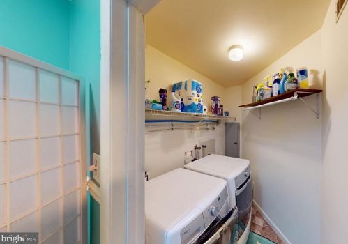 105 Village Rd, Molino PA  17961-9658 exterior