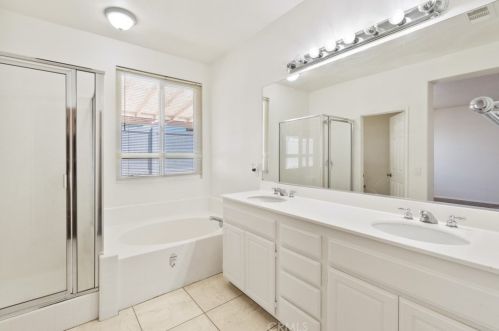 245 San Remo Ave, San Jacinto CA  92582-3082 exterior