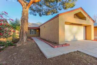 1943 Illinois St, Chandler, AZ 85225-7074