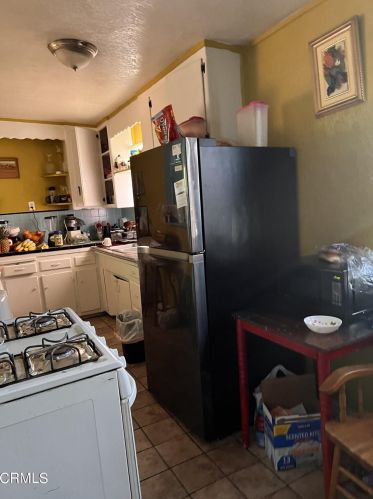 1366 152nd St, Compton, CA 90220-2827
