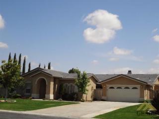 13204 Duccio Dr, Bakersfield, CA 93306-7639