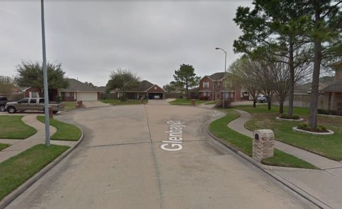 1118 Glenbay Ct, Morgans Point, TX 77571-7803