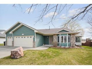 14471 Glenbrook Ave, Lino Lakes, MN 55038-8328
