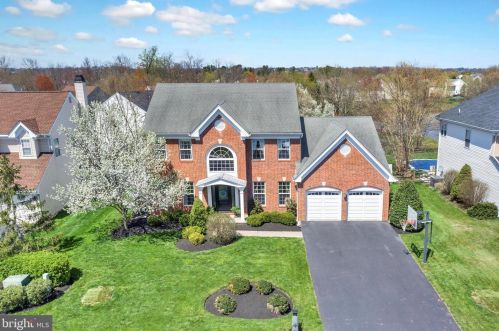 3863 Brandon Way, Gardenville, PA