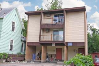 911 Johnson St, Madison WI  53715-1023 exterior