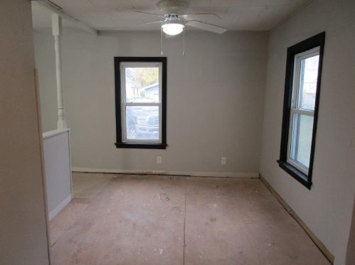 303 10th St, Cameron WI  54822-4420 exterior